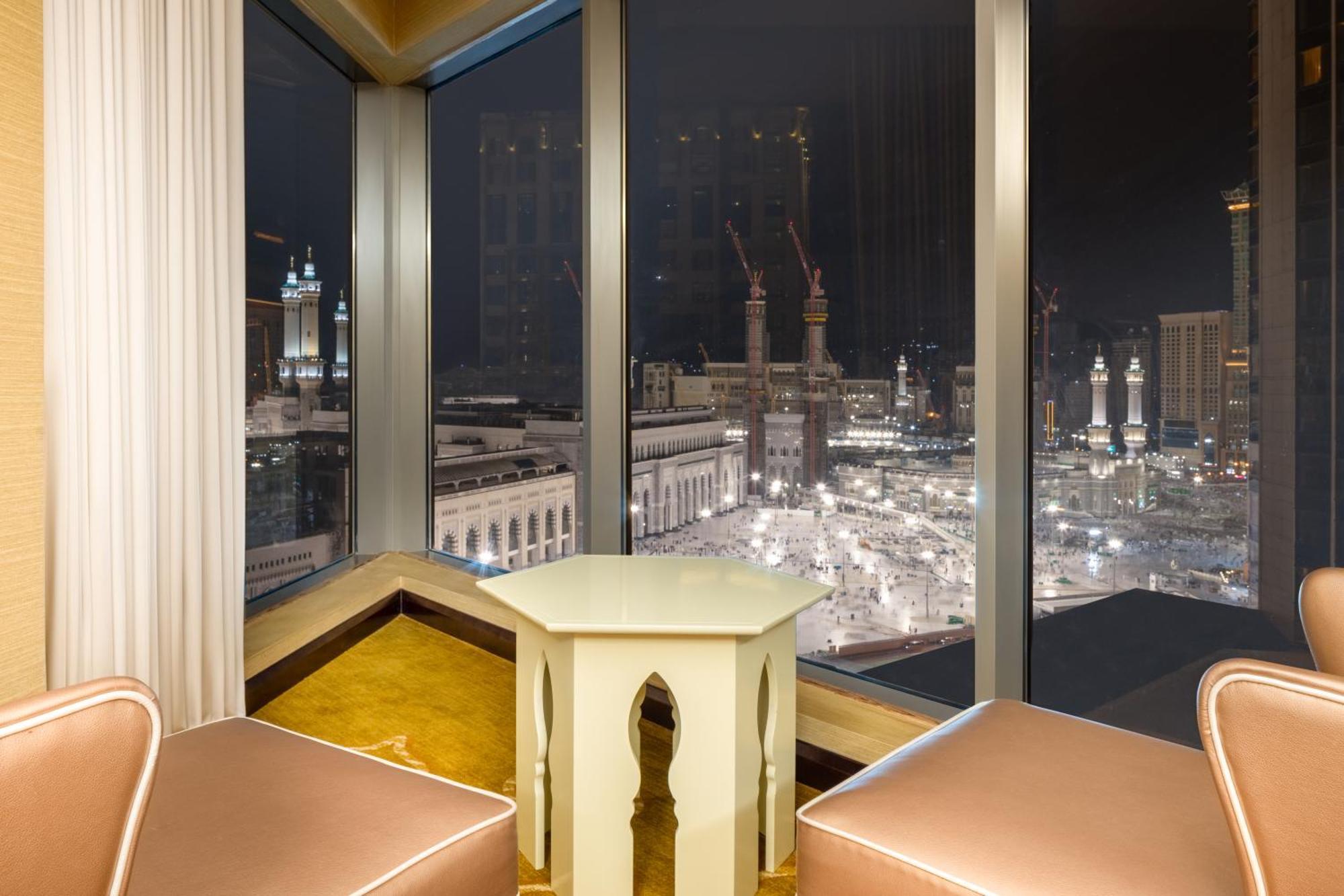 Jabal Omar Marriott Hotel Makkah Mecca Exterior photo The view from the hotel